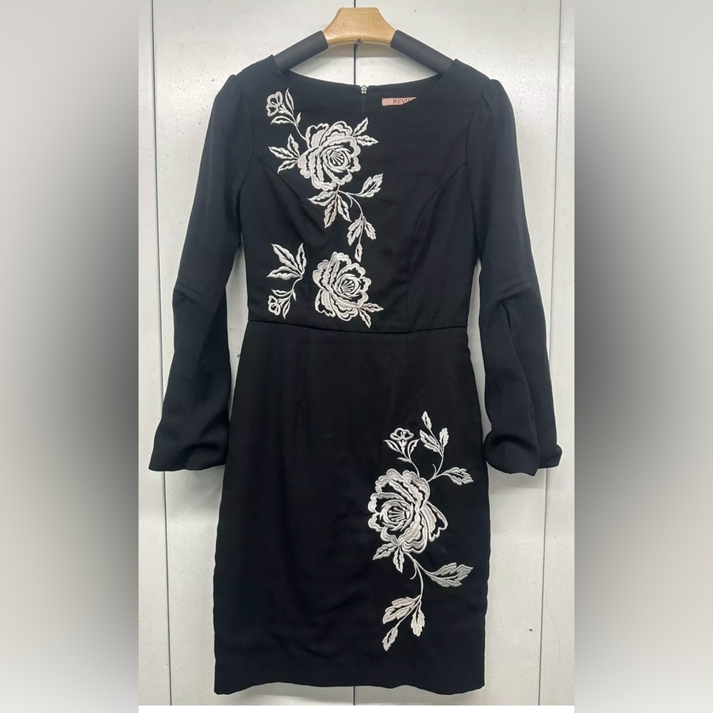 REVIEW, “Portrait Of A Lady,” Black Rose Embroidered Split Arm Dress  Size: 6
